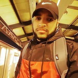 Meet your Posher, Francis